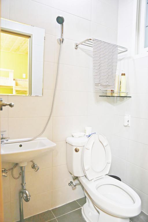 Op 102 Guesthouse Kjongdzsu Kültér fotó
